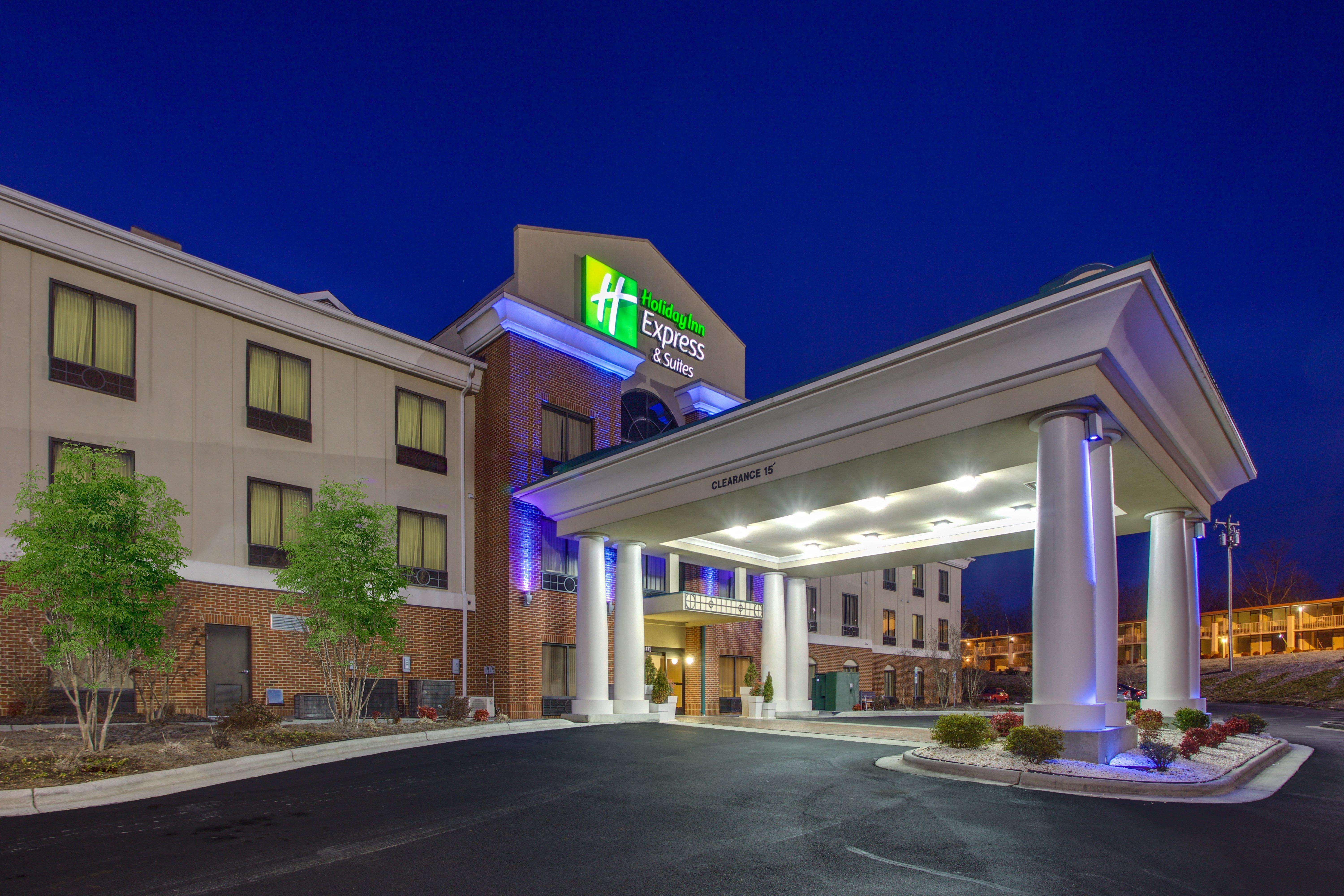 Holiday Inn Express Hotel & Suites Greensboro-East, An Ihg Hotel Exteriér fotografie